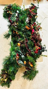 lot 169 image: Garland, Beautiful Garland 5 6 ft Strands Including Pears, Ribbons, Holly and more