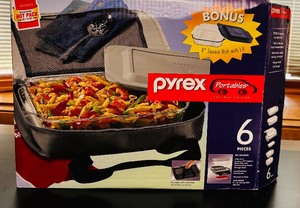 lot 173 image: Brand New Pyrex 6 Piece and Cover