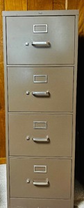 lot 292 image: Tall Four Drawer HON Metal Filing Cabinet