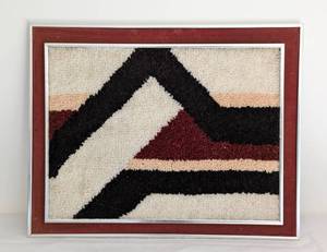 lot 49 image: Vintage Hooked Wall Hanging