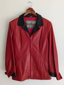 lot 58A image: Peruzzi Italian Womens Red Leather Coat