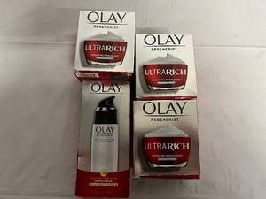 lot 37 image: 4 Olay Rengerists Moisturizers