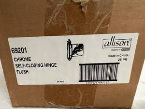 lot 121 image: 25 Allison Chrome Self-Closing Hinges