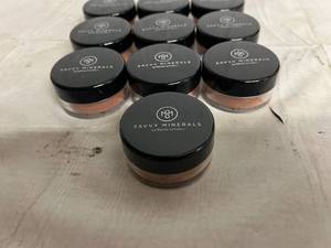 lot 242 image: 25 Containers of Savvy Minerals Blush Powder
