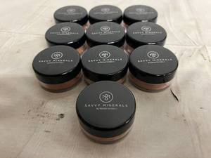 lot 247 image: 25 Containers of Savvy Minerals Blush Powder