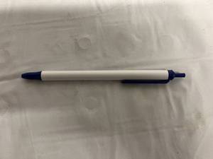 lot 195 image: 8 x 12 Packs Ballpoint Retractable Pens - Blue