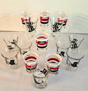 lot 72 image: Striking Vintage Red, White Black Juice Glass Collection