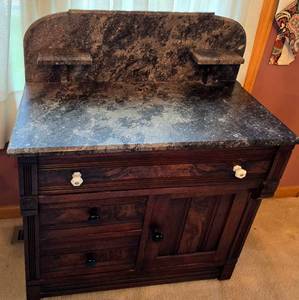 lot 6 image: Vintage Wooden Wash Stand with Granite Surface