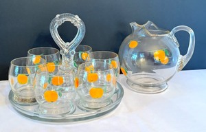 lot 86 image: Vintage Blown Glass Juice Set