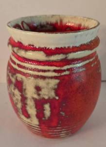 lot 125 image: McCoy Pottery 3105