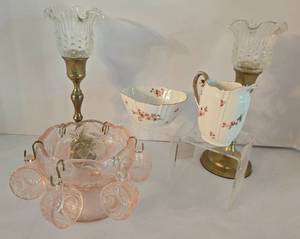 lot 138 image: Eclectic Vintage Glass, Brass & China Offerings