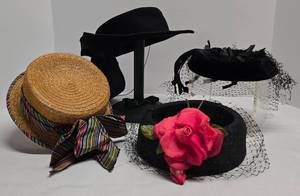 lot 213 image: Nostalgic Vintage Womens Hat Collection & Hat Stand