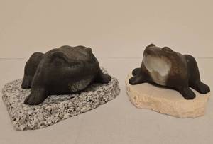 lot 246 image: Signed Maigon Daga Toad and Frog Sculptures