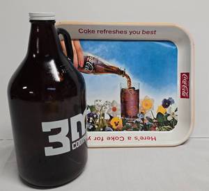 lot 307 image: Fun Beverage Set