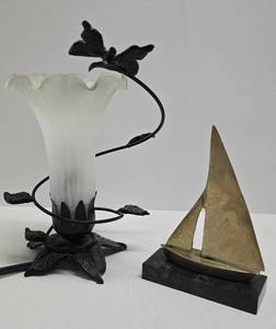 lot 314 image: Eclectic Couple