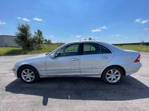 lot 19M image: 2007 Mercedes-Benz C-Class C 280 Luxury 4Matic - AWD