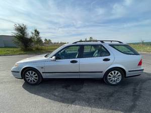 lot 23S image: 2003 Saab 9-5 Linear 2.3T - 31,263 MILES - MANUAL