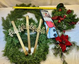 MM. 2 Wreaths w Hangers, Outdoor Snowman Flag & MM. Centerpiece Greenery