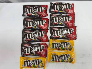 KK. 7x Plain M&Ms(Share Size) & 3x 1.74oz Peanut M&Ms