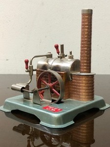 lot 178 image: Vintage Jensen No. 60 Steam Engine Toy