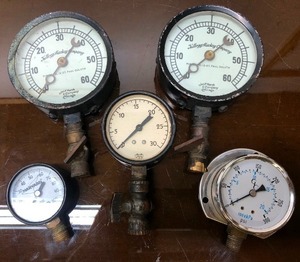 lot 182 image: Lot of 5 Vintage Industrial Gauges