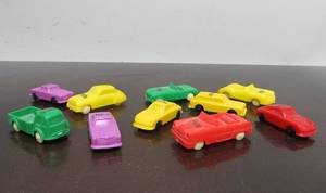 lot 78 image: Lot of 10 Vintage PEZ Toy Cars