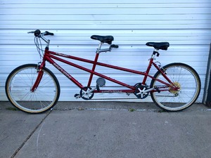 lot 36 image: Great Condition UNIVEGA Tandem Sport Bicycle