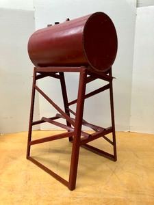 lot 39 image: Very Cool Genuine Salesman Sample Industrial Steel Fuel Tank