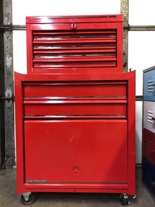 lot 4 image: Nice Condition Red Metal WATERLOO Rolling Tool Chest