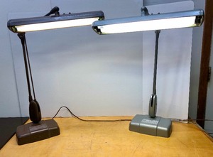 lot 197 image: 2 Mid Century Industrial DAZOR Articulated Floating Swing-Arm Lamps