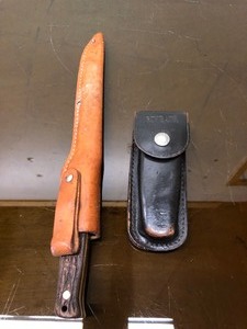 lot 261 image: 2 Vintage SCHRADE Knives - Filet & Folding Hunting Knife