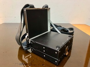 lot 269 image: Neat old Vintage Fly Fishing Lure Metal Tackle Box