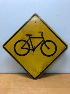 lot 314 image: Large Vintage 80s era BICYCLE sign