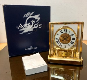 lot 275 image: Wonderful Jaeger-LeCoultre ATMOS Perpetual Clock