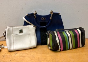 lot 282 image: 3 Authentic Designer PursesHandbags