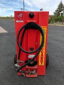 lot 479 image: TODD Rolling 28 Gallon Gas Caddy wPump Nozzle