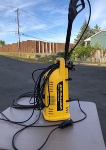 lot 482 image: Working McCULLOCH Jet Power Washer