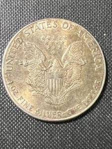 1986 AMERICAN SILVER EAGLE 1 TROY OZ .999 FINE SILVER