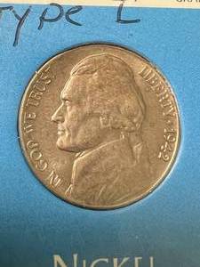 1942 US JEFFERSON NICKEL UNC