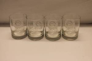 lot 201 image: Set of 4 NHL Minnesota Wild Etched Drinking Glasses