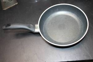 lot 103 image: Lot of Assorted Household Items including Cookware, Dishware and Decor