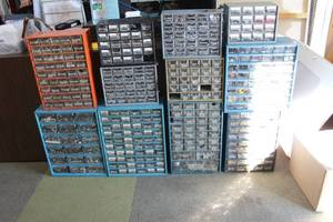 lot B-115 image: Lot of Assorted Hardware and Fasteners in Storage Cabinets