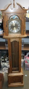 lot B-122 image: Vintage Grandfather Clock with Brass Weights