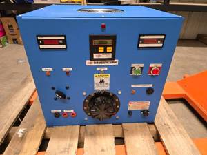 lot 4 image: Darrah Electric 25 Volt DC Power Supply 75-25-115-1-MC