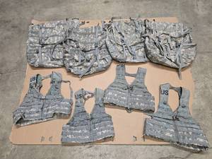 lot 23 image: 4 large Ruck Sacks (pack only) and 4 Fighting Load Carrier Vests