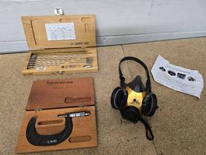 lot 34 image: Scherr-Tumico 2 - 12 inside tube micrometer set with wooden box, Scherr-Tumico 3 - 4 caliper in wooden box and a Half-face air purifying respirator (HFAPR)