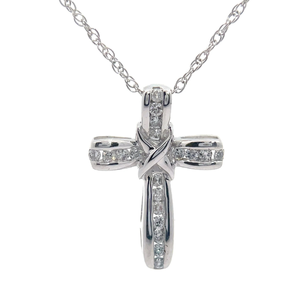 Classic 0.25 Carat Diamond Cross Pendant Necklace