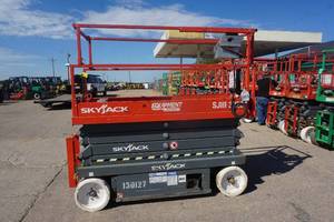 2016 Sky Jack III 3226 Scissors Lift