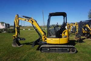 2020 Cat Model 303.5E CR Mini Tracked Excavator