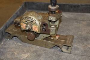lot 784 image: Vitaulic Vic-Easy Copper Tubing Roll Groover VE-226C